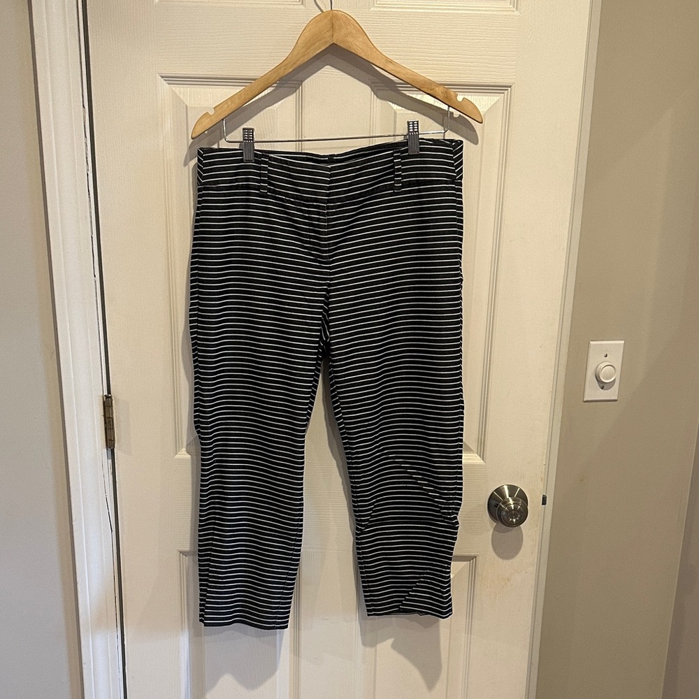 LOFT Navy/Gray tone and White Striped Capri Pants